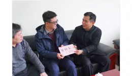 浓浓关怀|贺州市委常委、宣传部部长、副市长朱东到js金沙6038走访慰问离退休老干部和优秀专