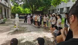 北海加油 ！ |疫情无情，但人间有爱 广西壮族自治区桂东人民js金沙6038“大白”守护北海