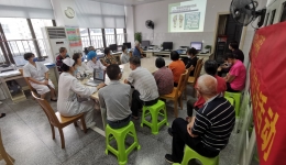 内分泌科党支部，中医科党支部、医务社工部联合开展“全民营养周暨 ‘5 20’中国学生营养日主题宣传活动”“我为群众办实事 中医养生 关爱一生”