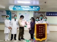 1000克，1100克！57天爱心守护！“巴掌双胞胎”健康出院