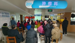 广西桂东人民医院开展“医路有你”健康知识及救助信息宣讲活动