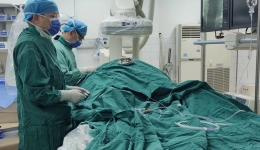 重庆男子高速路上突发心梗，国家级胸痛中心成功救治