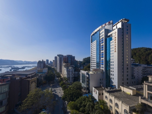 广西壮族自治区桂东人民医院贺州两分院2026年人才招聘公告